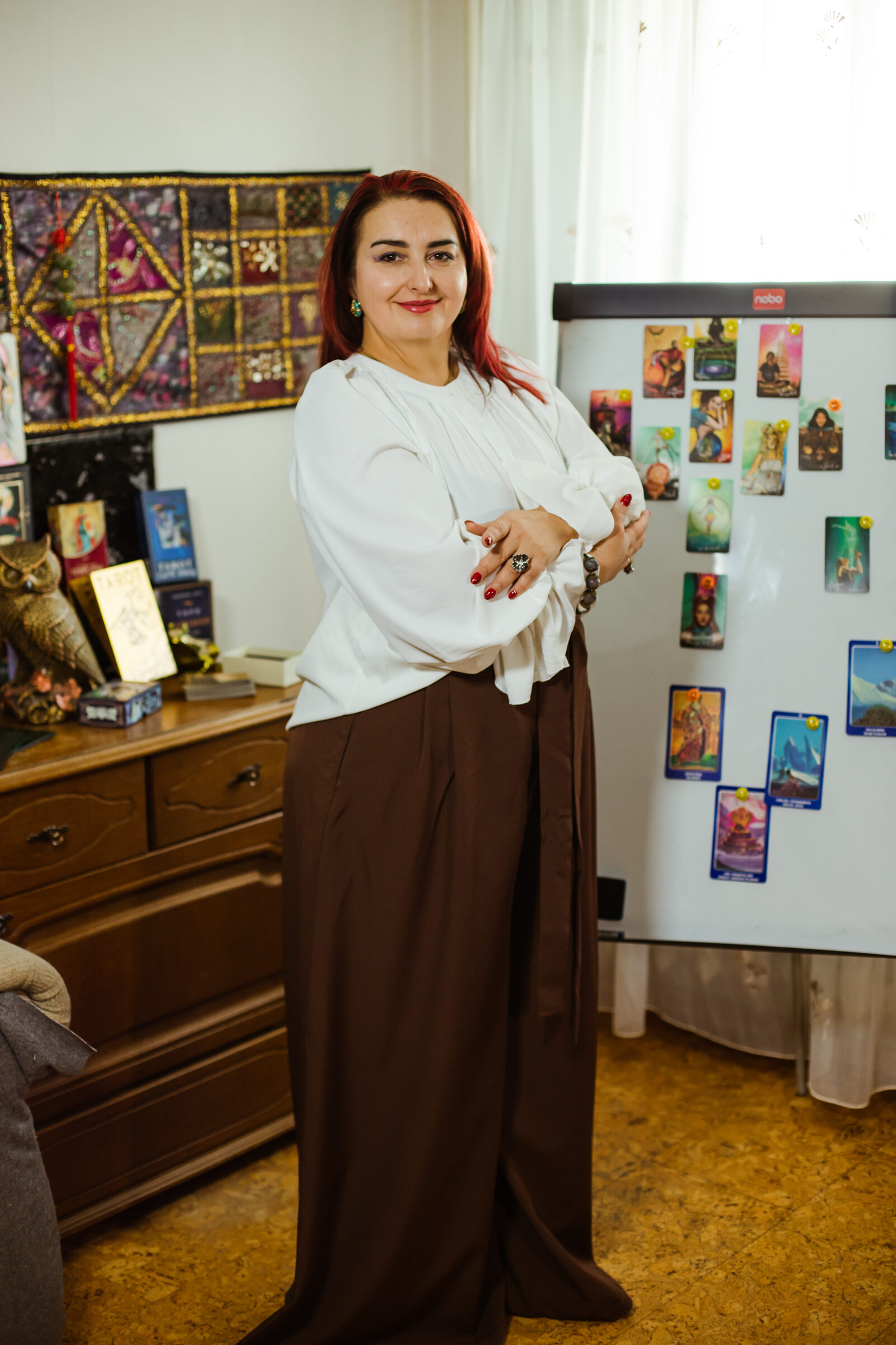 Ирина Матюлькова в пространстве с картами Таро